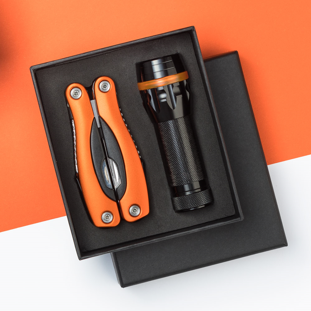 SET COLORADO II: ZAKLAMP & GROTE MULTITOOL COLORADO