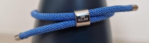 Leuke armbandjes met logo
