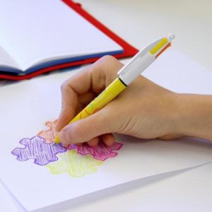 Kleurrijken pennen full colour bedrukt met logo van BIC
