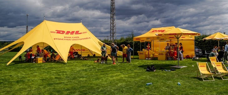 dhl outdoor support