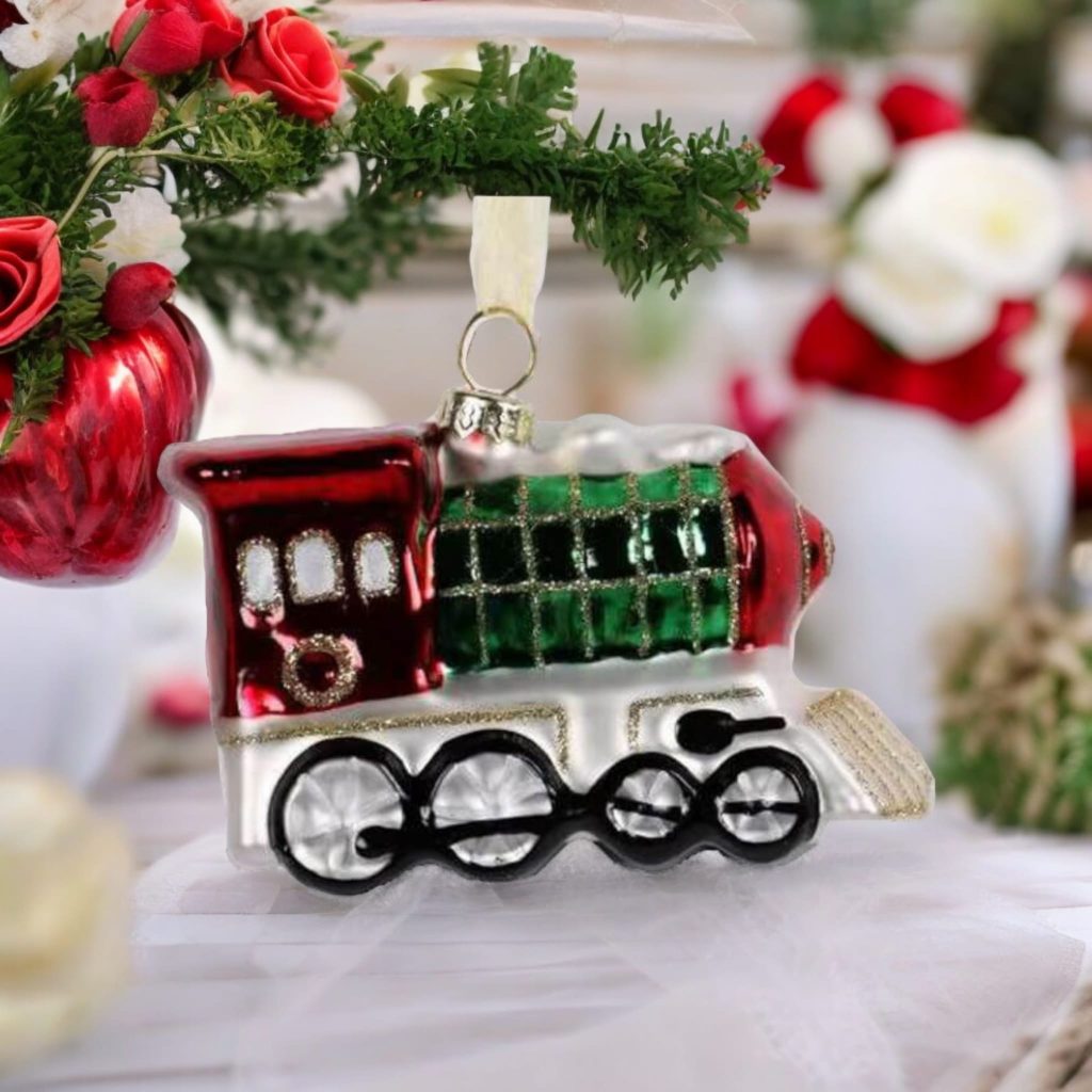 Kerstbal in de vorm van een trein met logo