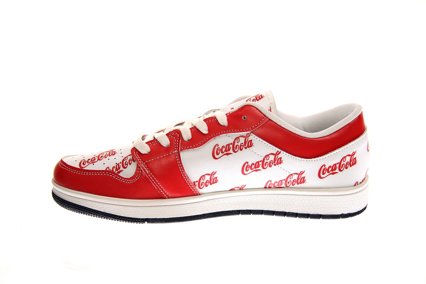 promo 2023 coca cola 01 sneakers bedrukken logo klein